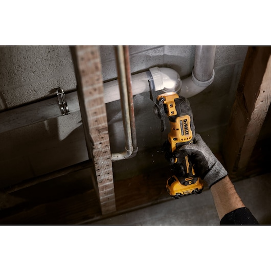 XTREME™ 12V MAX* Brushless Cordless Oscillating Tool Kit