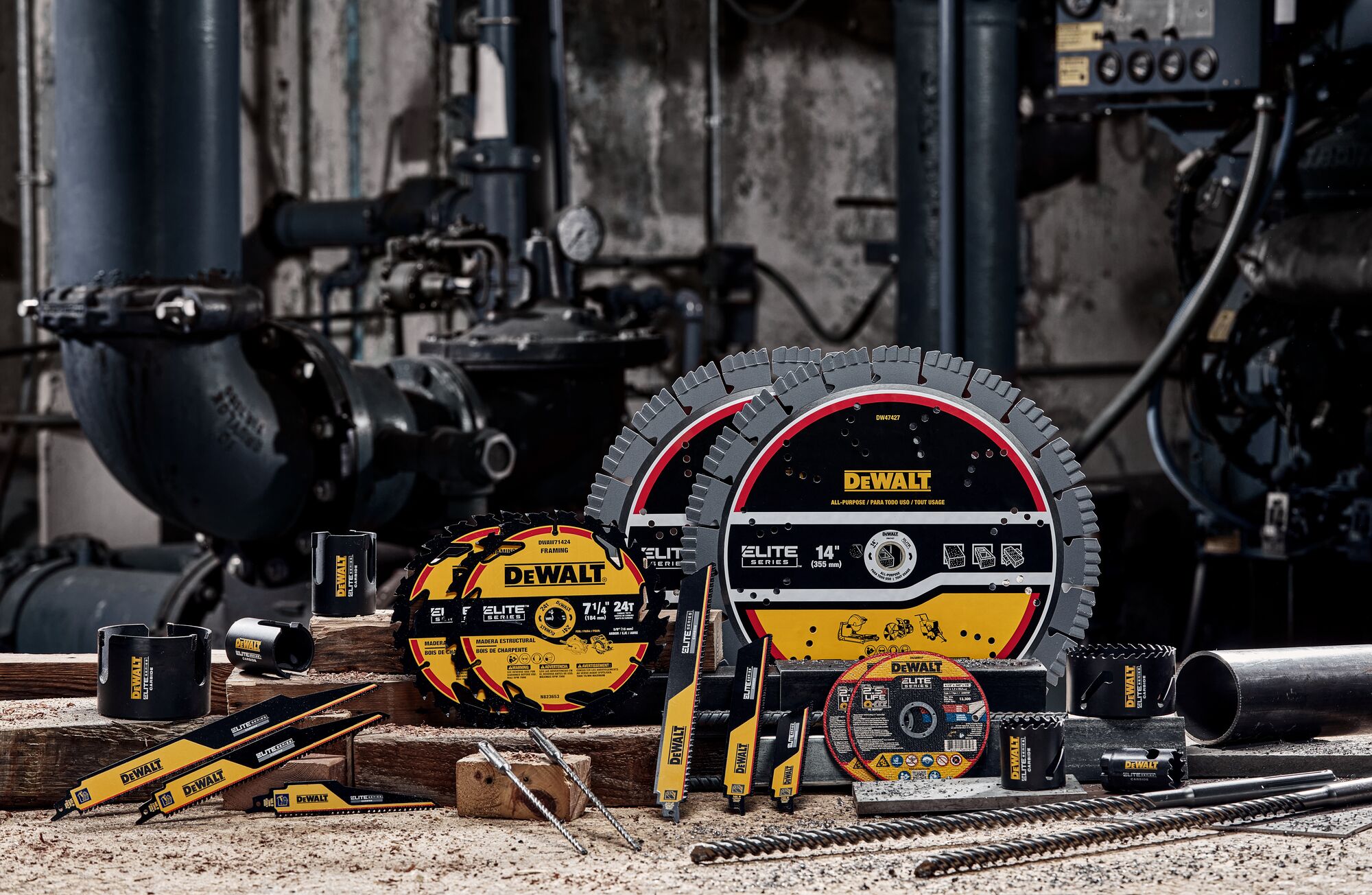Front view of ELITE SERIES(TM) family of accessories including holesaws, reciprocating blades, circular saw blades and cutting wheels Front view of ELITE SERIES(TM) family of accessories including holesaws, reciprocating blades, circular saw blades and cutting wheels