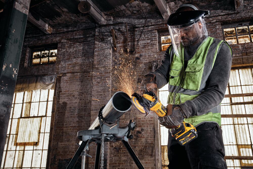 BRUSHLESS CORDLESS PADDLE SWITCH ANGLE GRINDER WITH FLEXVOLT ADVANTAGE in action BRUSHLESS CORDLESS PADDLE SWITCH ANGLE GRINDER WITH FLEXVOLT ADVANTAGE in action