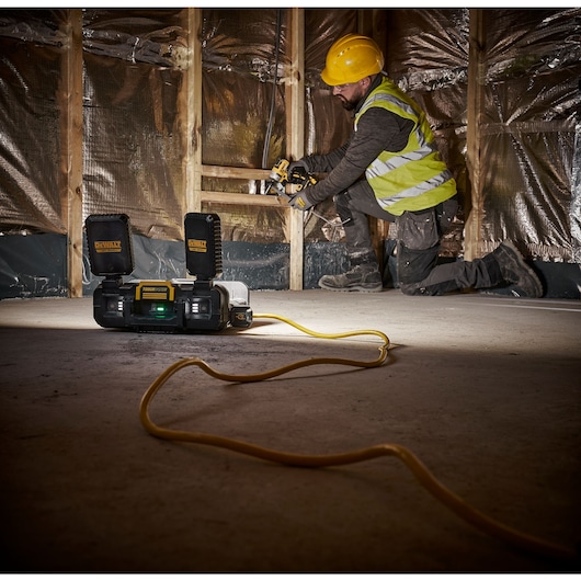 TOUGHSYSTEM 2.0 Adjustable Work Light running on AC Cord